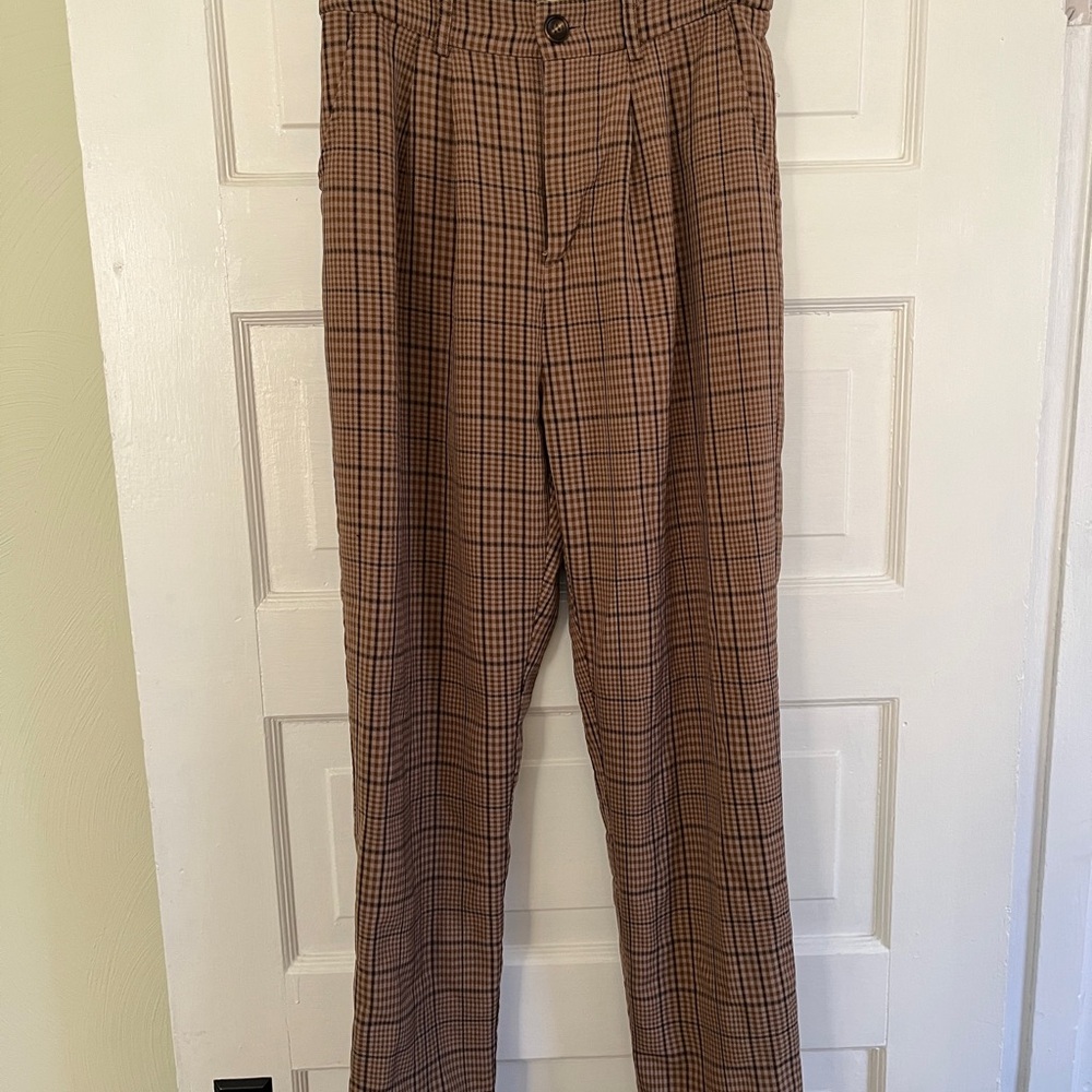 Stylish Tan Checkered Women's Pants